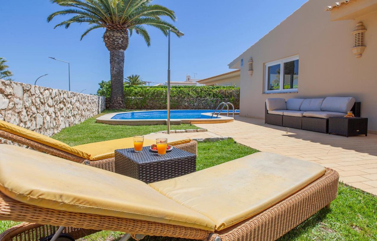 N - Astonishing Bay View Guesthouse لاغوس المظهر الخارجي الصورة