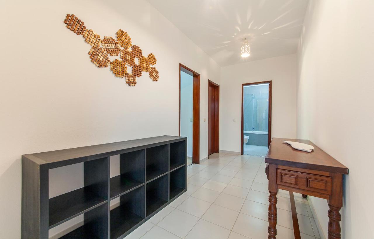 N - Astonishing Bay View Guesthouse لاغوس المظهر الخارجي الصورة